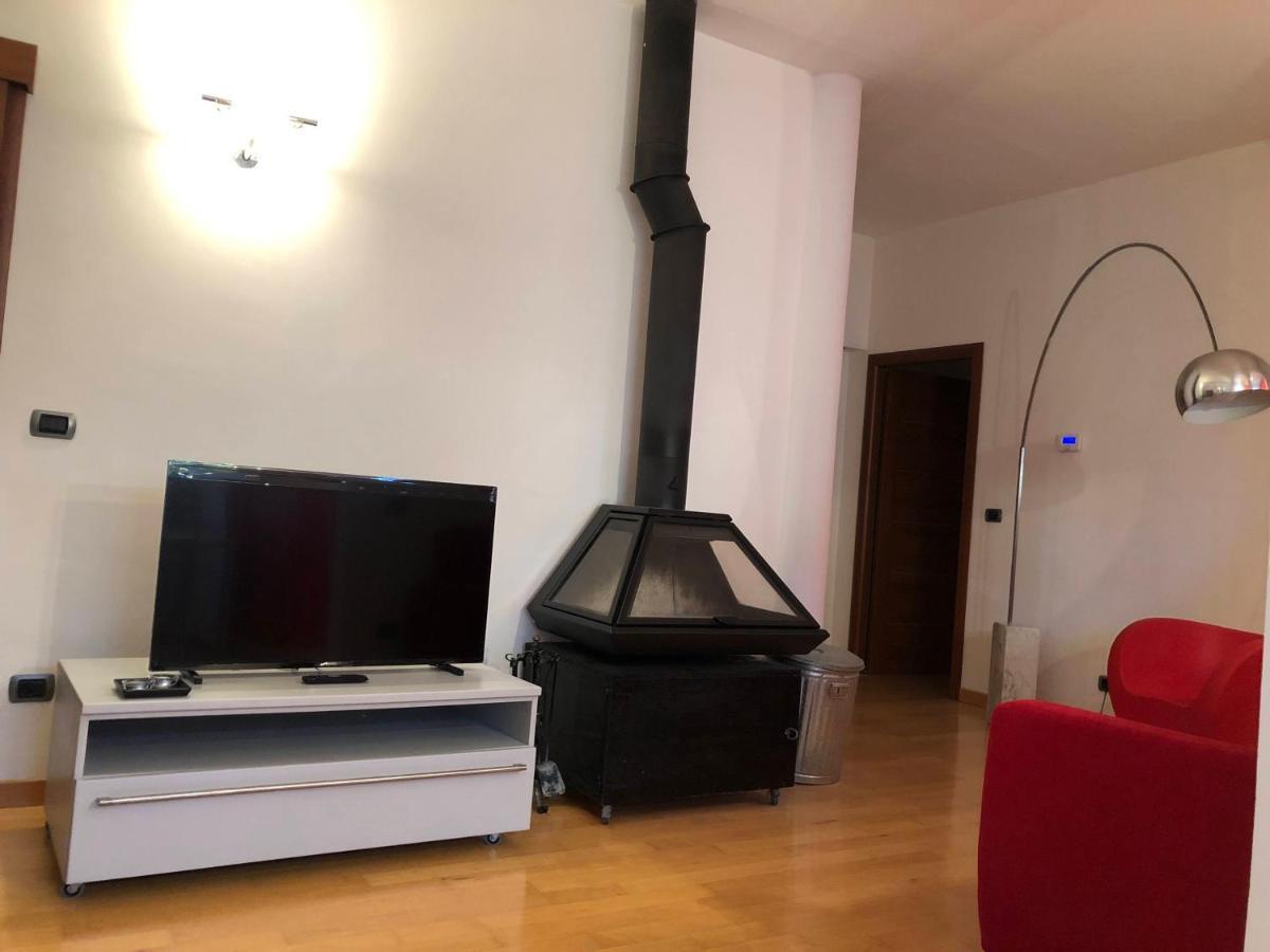 Appartamento A Casa Di Tamy 파브리아노 외부 사진